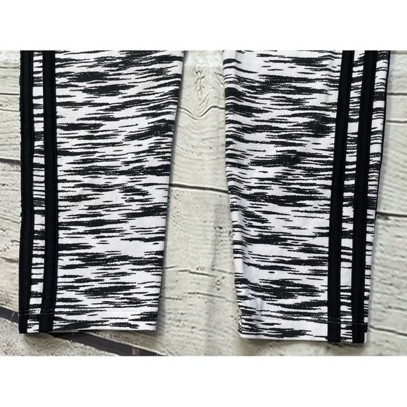 Adidas Performance ESS Tight - Picture 6 of 16